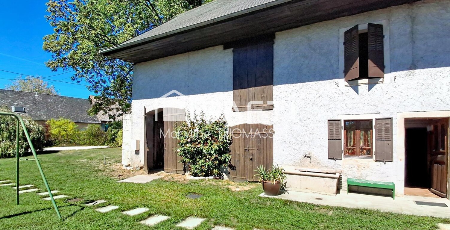 corps de ferme avec dépendances — photo 1