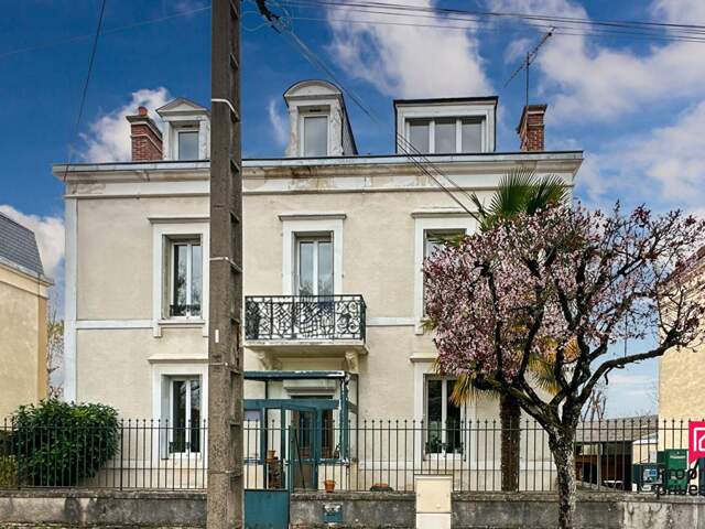 Maison Avallon 8 pièce(s) 200 m2 — photo du bien