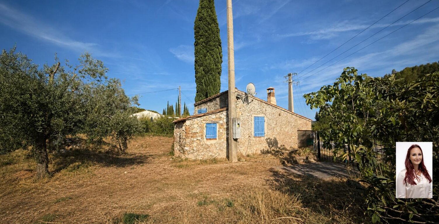 Terrain Constructible et viabilisé Salernes 1300 m2 avec cabanon cadastré — photo 1