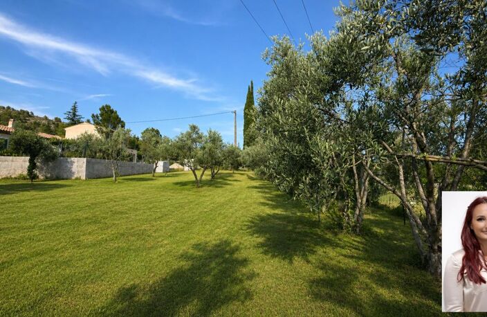 Terrain Constructible et viabilisé Salernes 1300 m2 avec cabanon cadastré — photo 4