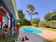 Grande villa "atypique" avec piscine — photo 2