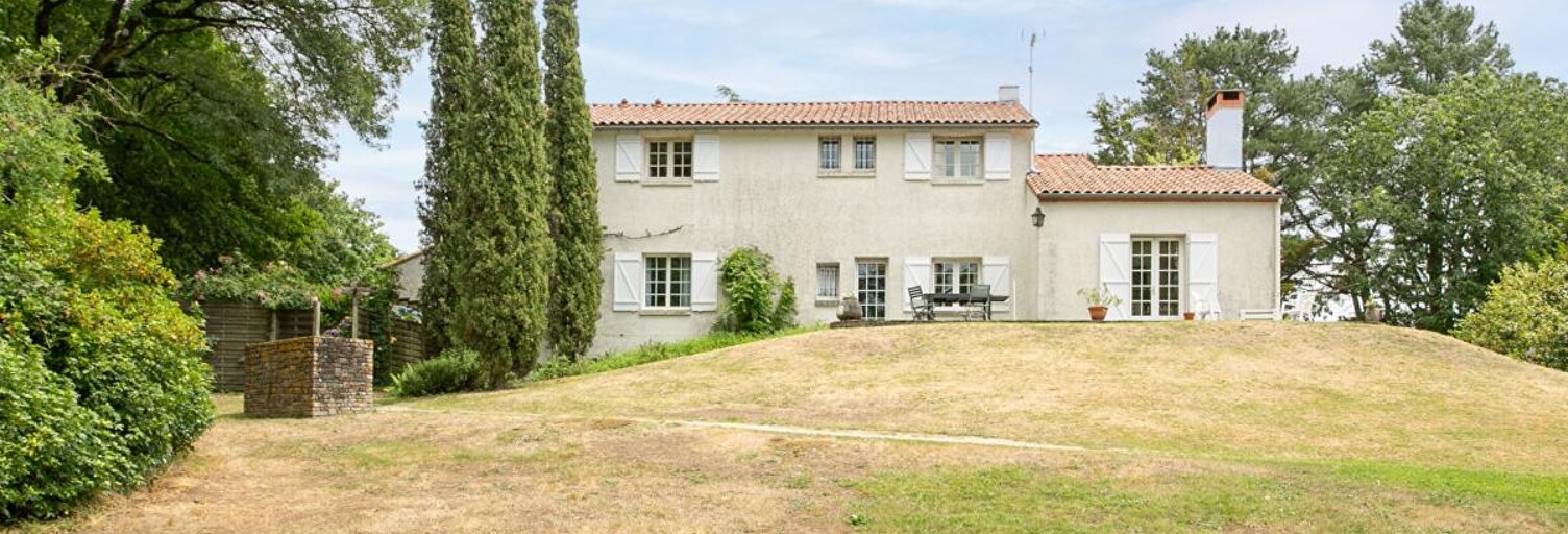 Maison 11 Pièces 274 m² à vendre à Clisson (44190)