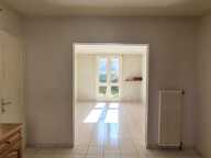 Maison Clisson 5 P . 3 Chs . Bureau . 81.29 M² . T 377 M² . Terrasse . Garage — photo 4