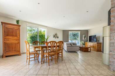 Maison 6 pièces 414750 €