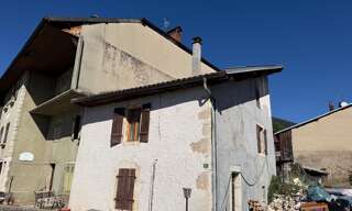 Maison 4 Pièces 100 m² à vendre à Vesancy (01170)