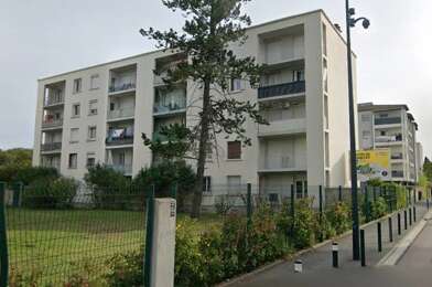 Appartement 4 pièces 77500 €