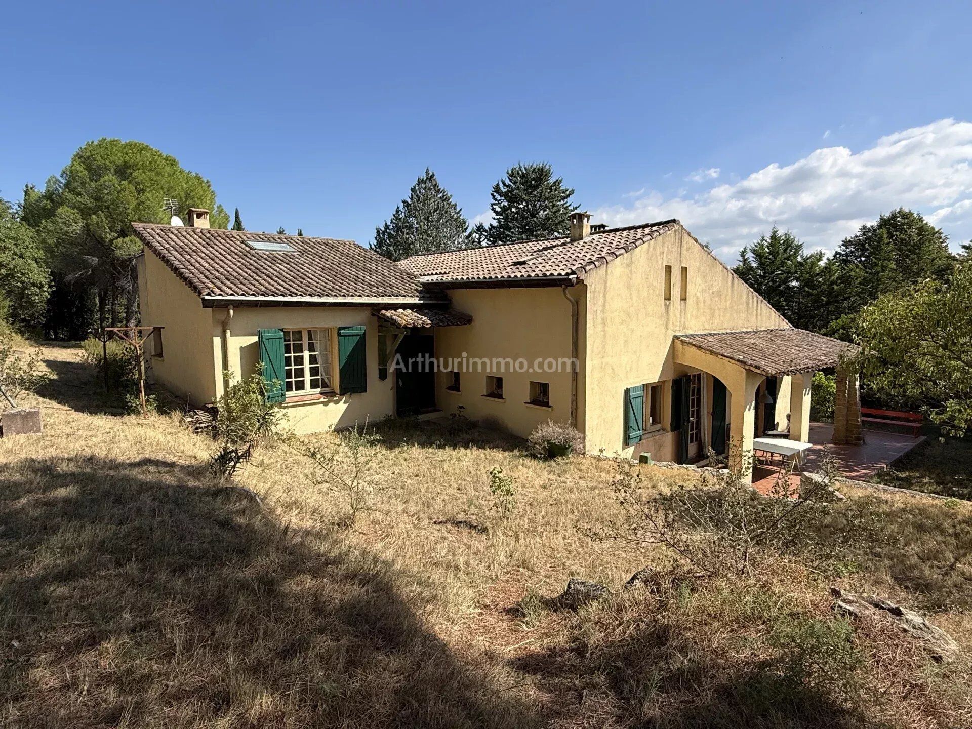 Maison 5 pièces 175 m² · à Nébian · 175 m² · 365 000 €