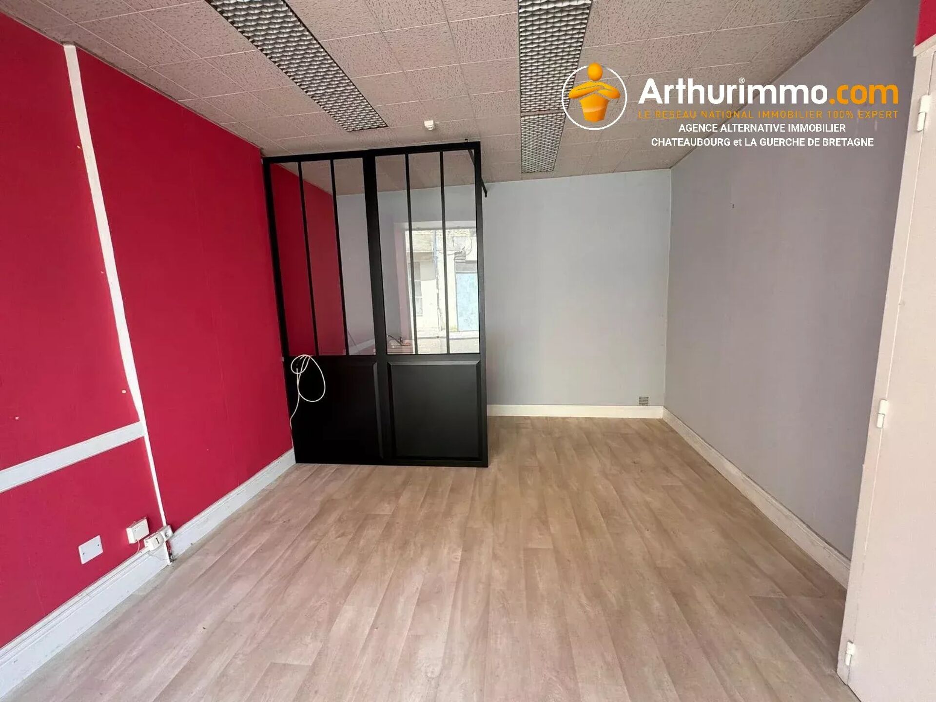 Local commercial 1 pièce 16 m² · à Craon · 16 m² · 240 €/mois