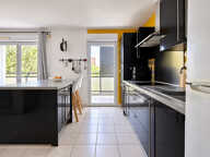 Appartement de type 2 avec terrasse et place de parking priv — photo 4