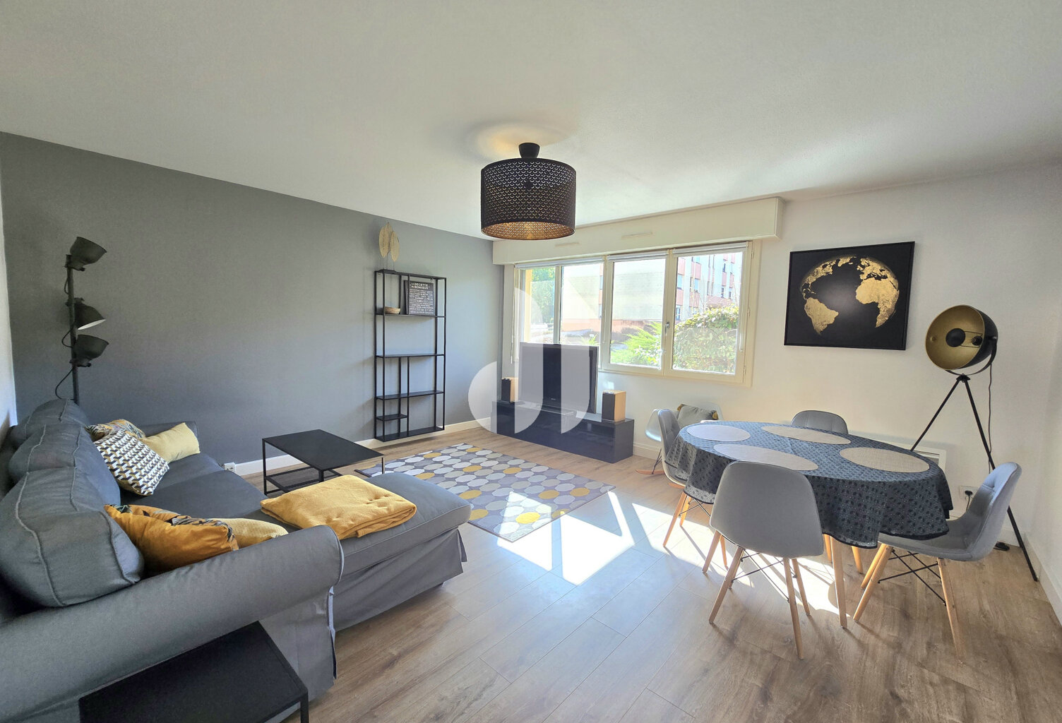 Appartement Gradignan 4 pièces 3 chambres 95 m2, 2 salles d' — photo 1