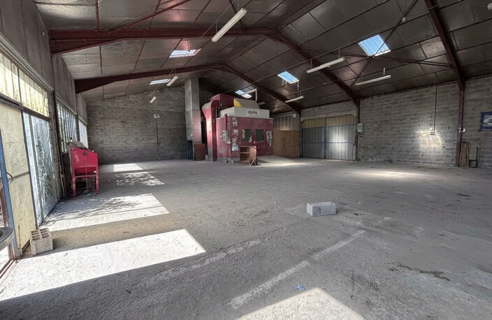 Local professionnel - 300 m2 - REQUISTA — photo 3