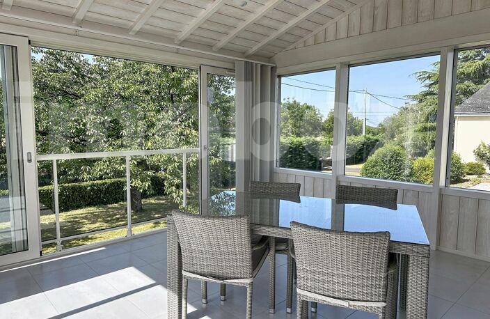 MAISON FAMILIALE AVEC POTENTIEL D'AMENAGEMENT — photo 2