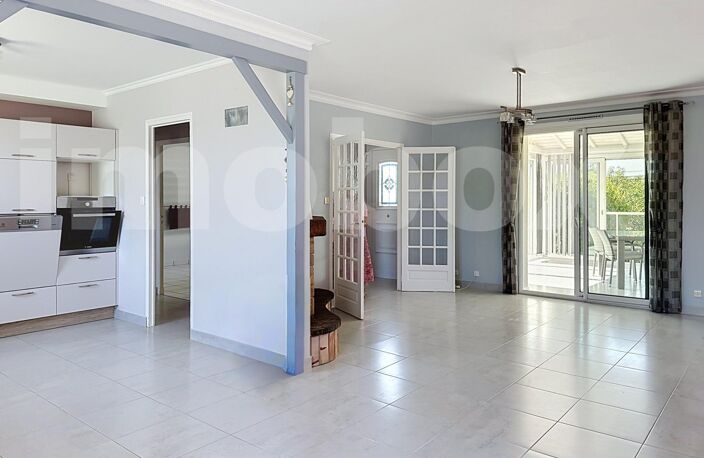 MAISON FAMILIALE AVEC POTENTIEL D'AMENAGEMENT — photo 4