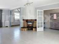 MAISON FAMILIALE AVEC POTENTIEL D'AMENAGEMENT — photo 4