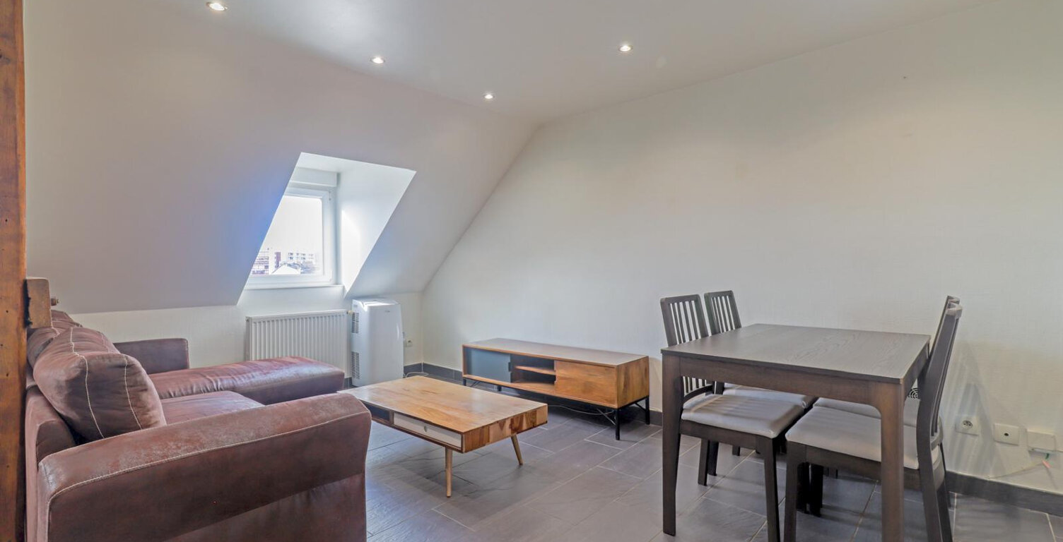 METZ SAINTE THÉRÈSE - 2 PIÈCES  MEUBLÉ TOUT CONFORT - DUPLEX — photo 1