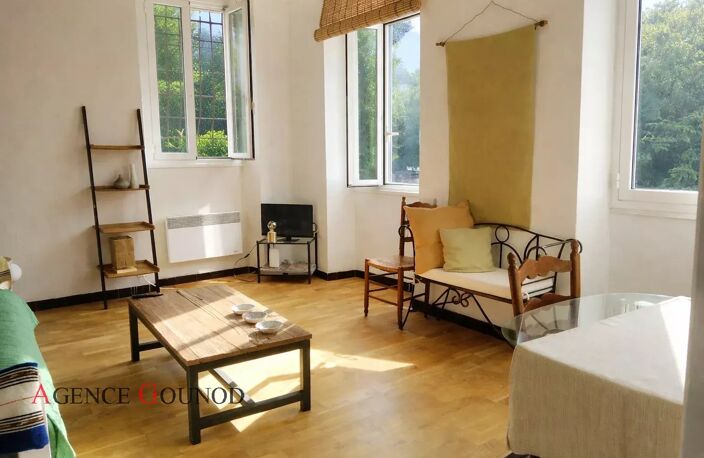 Joli studio vue dégagée montagnes et lac — photo 2