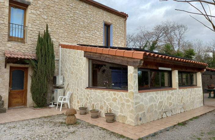 MAS CATALAN AVEC 3 GÎTES SUR 1 HECTARE DE TERRAIN — photo 3