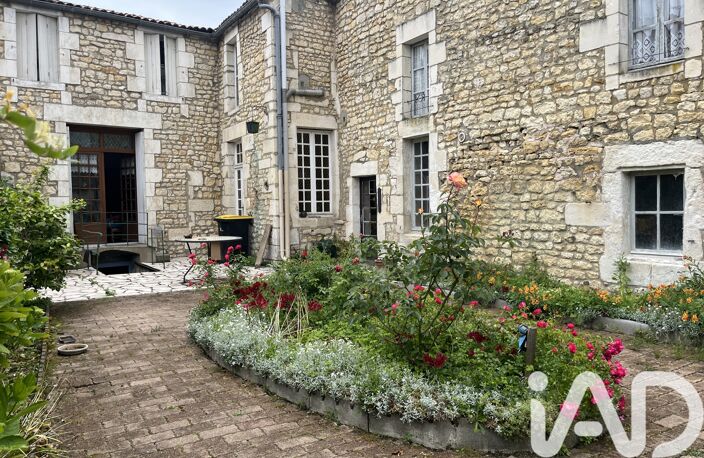 Vente Demeure 7 pièces — photo 2