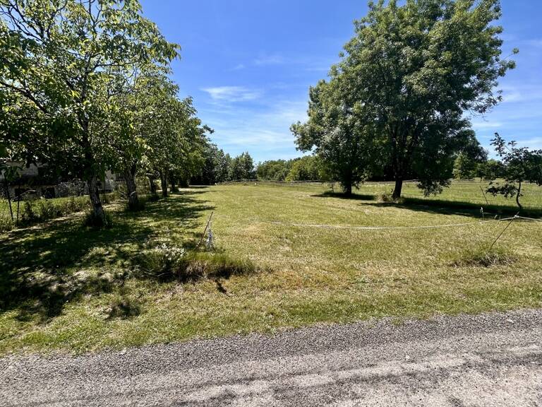 Vente Terrain 3 200 m&sup2; — photo 1