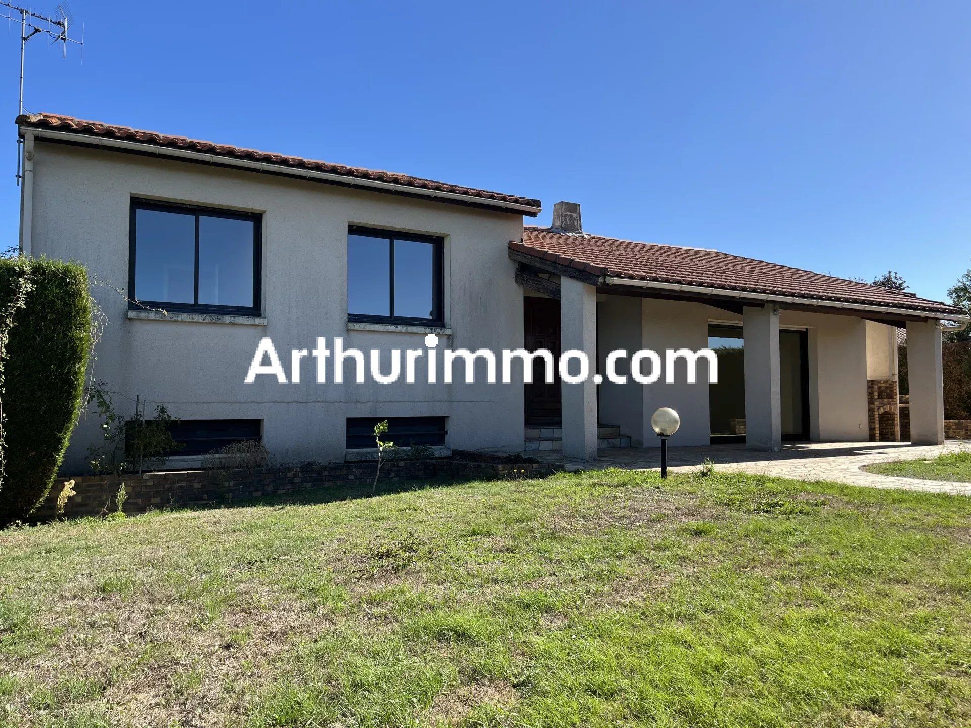 Maison 5 pièces 113 m² · à Mortagne-sur-Sèvre · 113 m² · 249 000 €