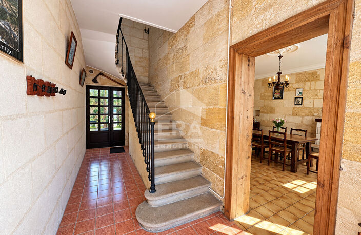 Maison à vendre à Tauriac - 7 pièces, 209 m², travaux à prévoir — photo 2