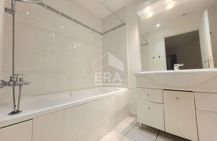 LOCATION PAU CENTRE : Appartement T3 de 90m² en rez de jardin — photo 5