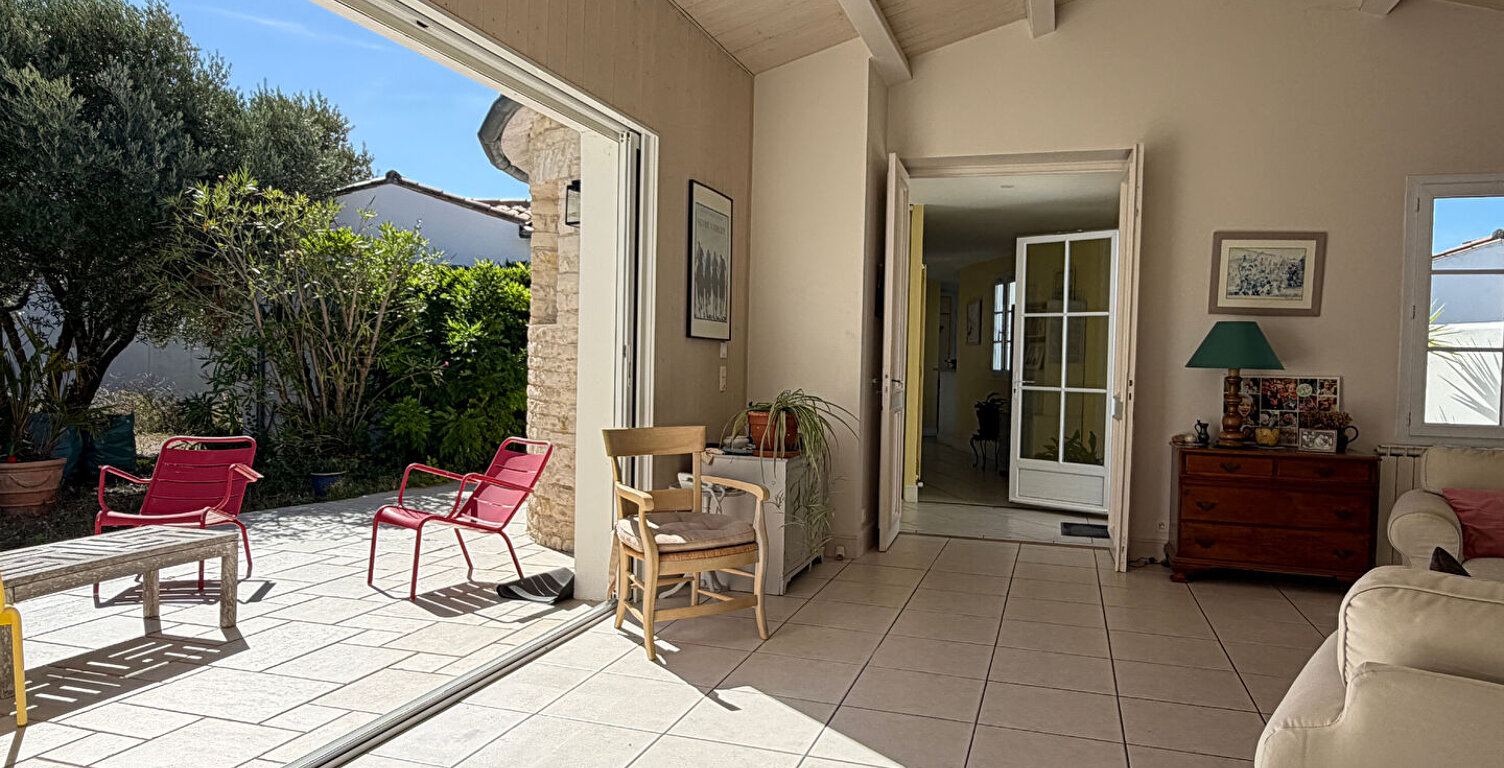 La Flotte , a 2 pas du Port et de la plage  maison familiale — photo 1