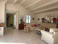 La Flotte , a 2 pas du Port et de la plage  maison familiale — photo 4