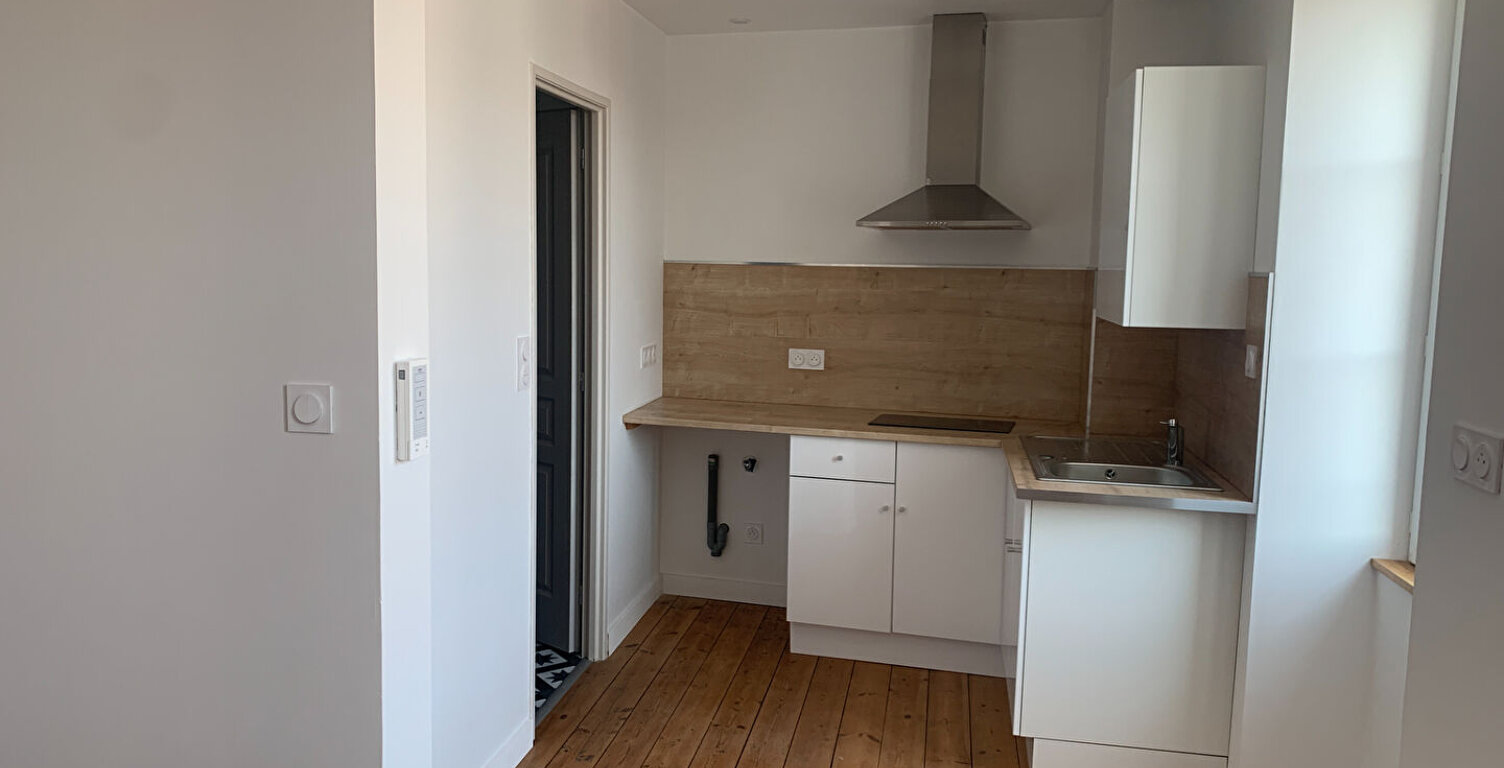 Saint Fort Sur Gironde - T2 de 42 m2 — photo 1