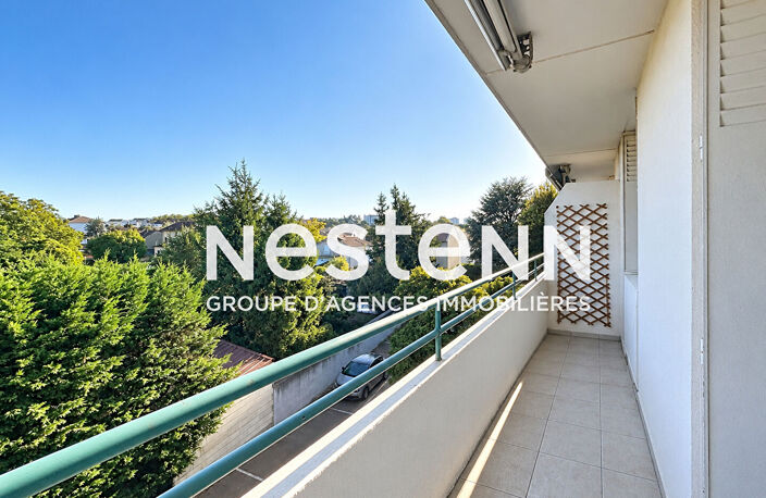 Appartement T3 meublé, traversant avec 2 chambres et balcon — photo 3