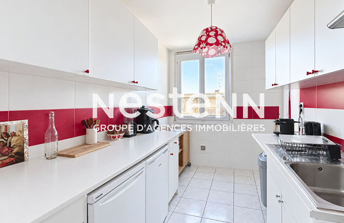 Appartement T3 meublé, traversant avec 2 chambres et balcon — photo 4