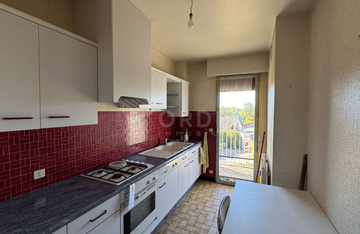 COSNE SUR LOIRE, Appartement T3 d'env. 73.15 m² avec garage. — photo 3