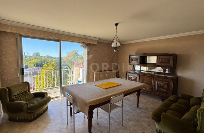 COSNE SUR LOIRE, Appartement T3 d'env. 73.15 m² avec garage. — photo 5