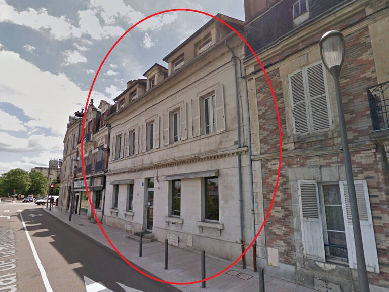 AUXERRE 25 QUAI DE LA REPUBLIQUE - BUREAU DE 15.50M² — photo 1