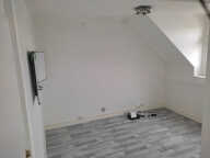 AUXERRE 25 QUAI DE LA REPUBLIQUE - BUREAU DE 15.50M² — photo 4