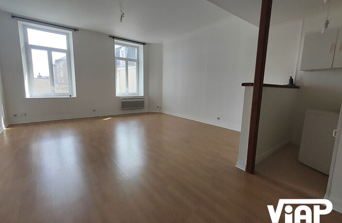 GRAND T1 DE 53 m² PROCHE DENIS DUSSOUBS — photo 3