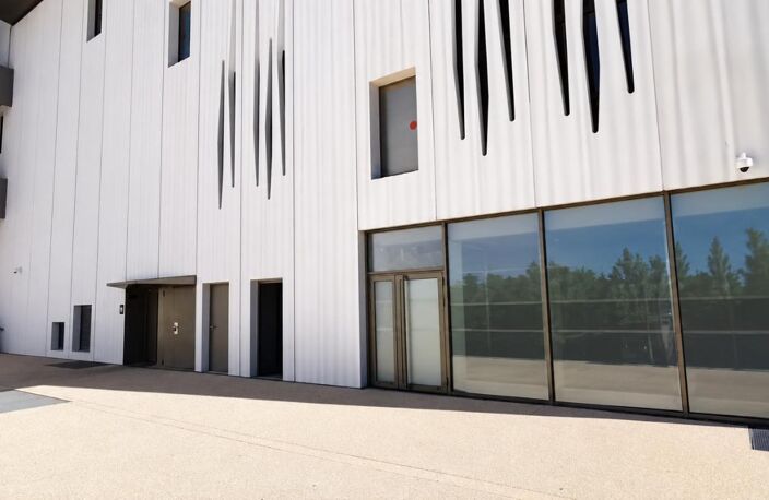 Vente local industriel   La Ciotat (13600) — photo 3