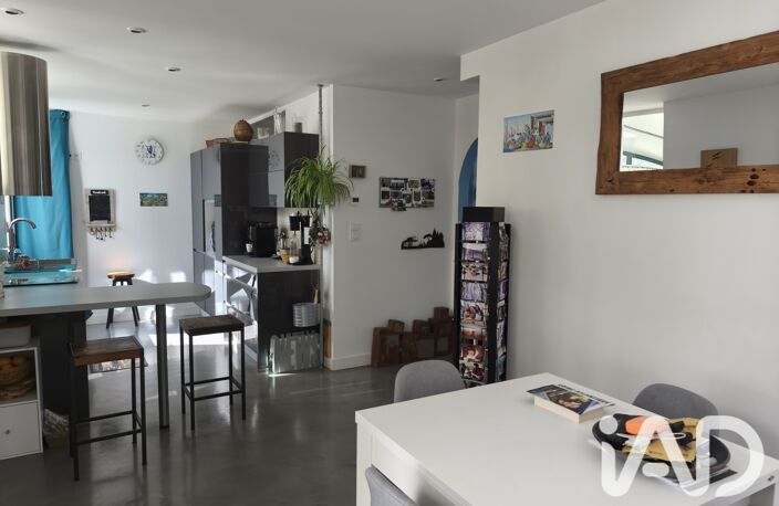 Vente Maison/villa 5 pièces — photo 2