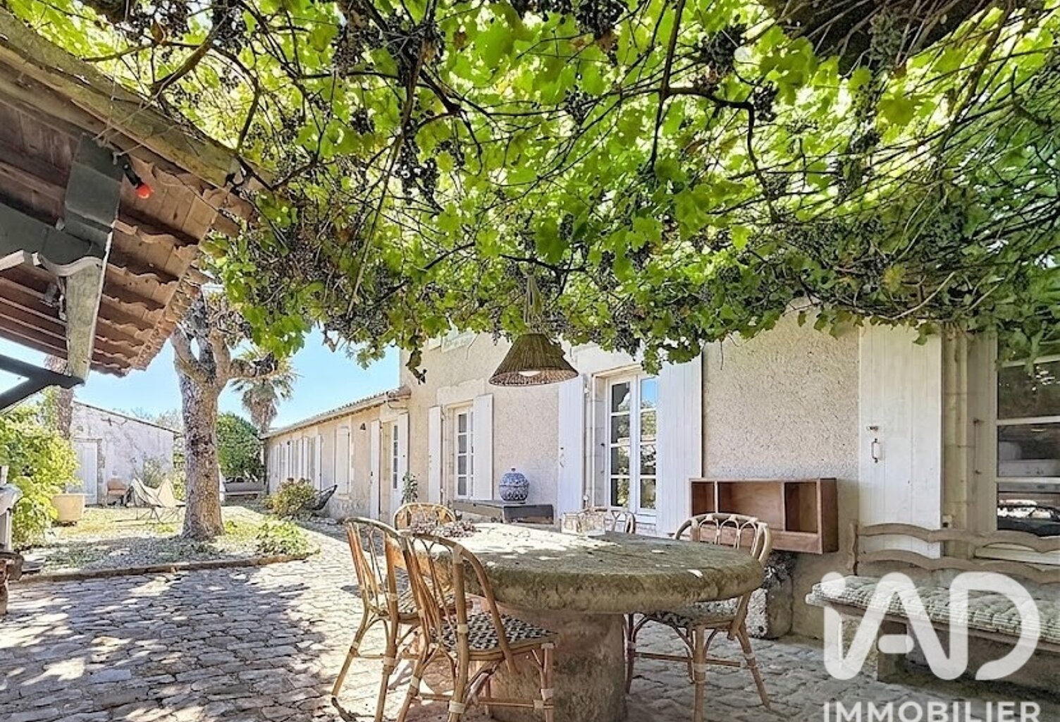 Vente Maison traditionnelle 10 pièces — photo 1