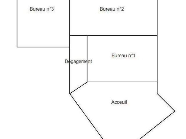 Location Bureaux 130 m&sup2; — photo du bien
