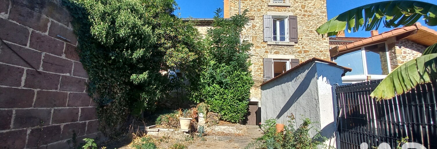 Maison 4 Pièces 90 m² à vendre à Saint-Julien-Molin-Molette (42220)