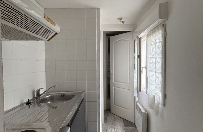 MAISON ANCIENNE A RENOVER DE 48 M2 SUR UN TERRAIN CLOS DE 63 — photo 4