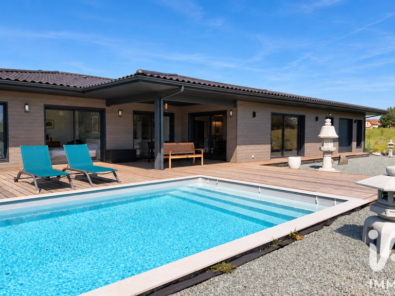 Vente Maison/villa 6 pièces — photo 1
