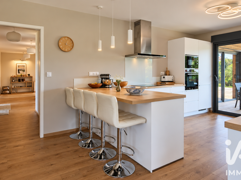 Vente Maison/villa 6 pièces — photo 1