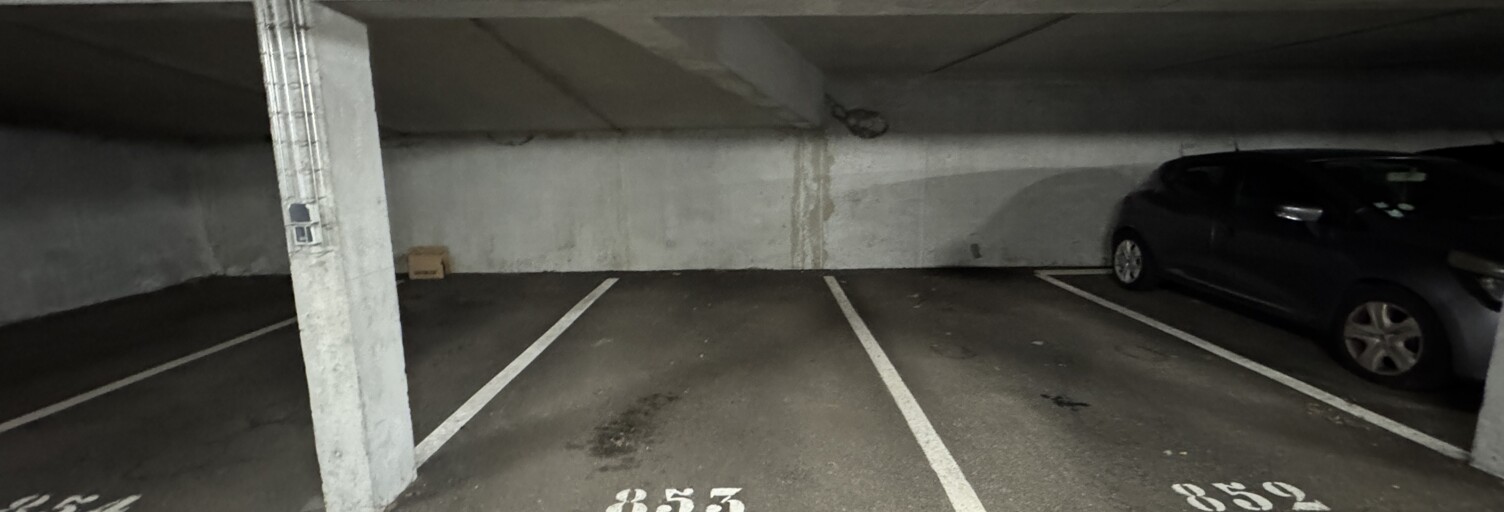 Garage  12 m² à vendre à Saint-Sébastien-sur-Loire (44230)
