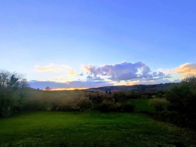 Terrain constructible de 2106m2 — photo 1