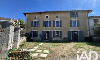 Maison 5 Pièces 219 m² à vendre à Terres-de-Haute-Charente (16270)