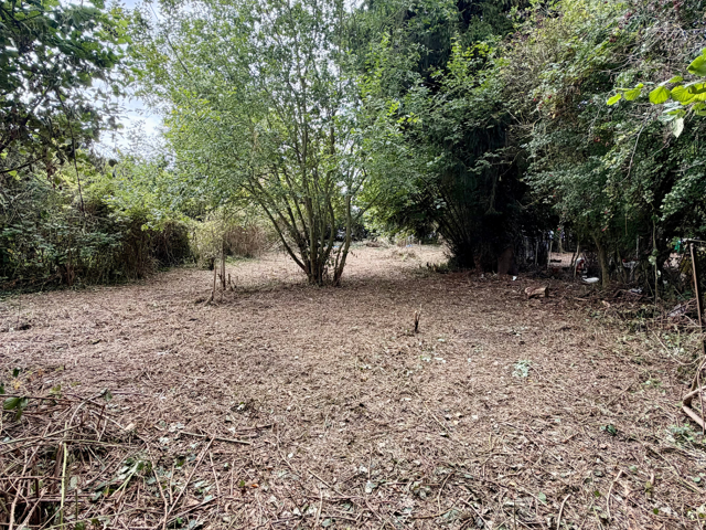 Vente Terrain à bâtir 1 275 m&sup2; — photo du bien
