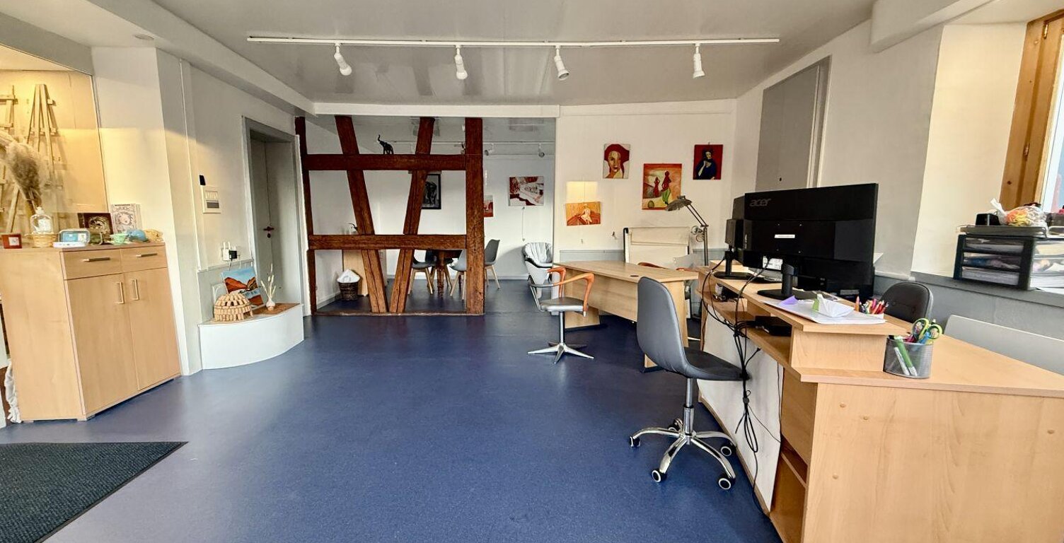 Location Bureaux 66 m&sup2; — photo 1