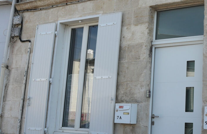 LOGEMENT DE 33 M2 . LA ROCHELLE /TASDON. — photo 2